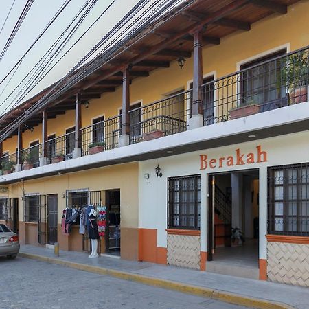 Berakah B&B- Central Park Copan ภายนอก รูปภาพ